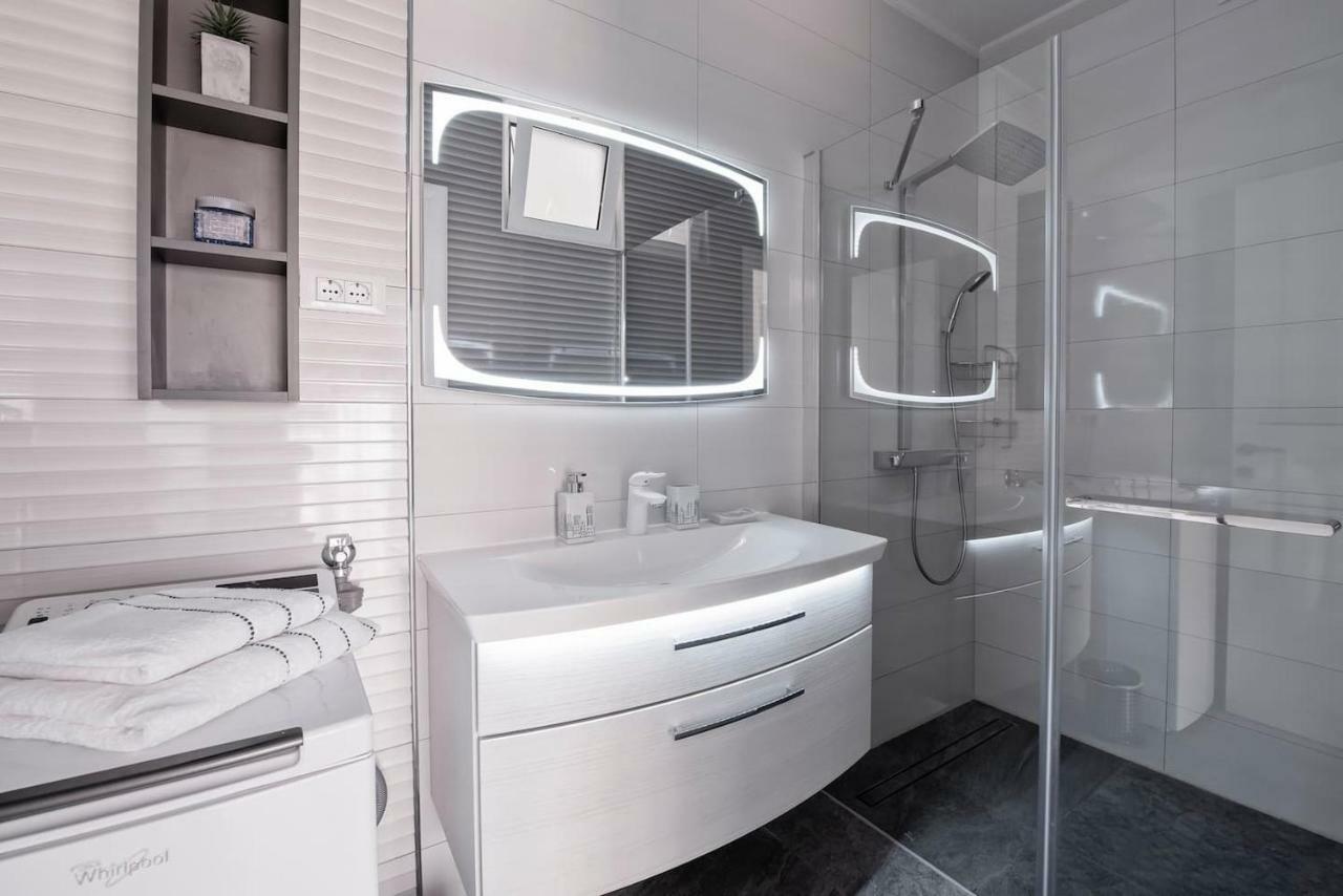 L'Aurora Luxury Apartment زادار المظهر الخارجي الصورة