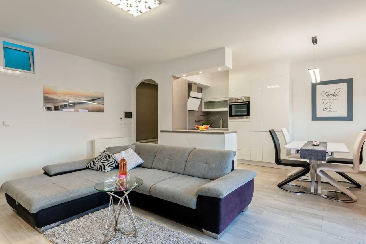 L'Aurora Luxury Apartment زادار المظهر الخارجي الصورة